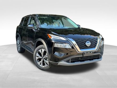 Certified 2023 Nissan Rogue SV image 1