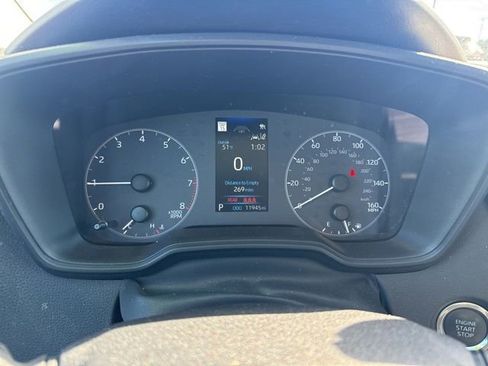 Used 2025 Toyota Corolla LE w/ Convenience Package image 10