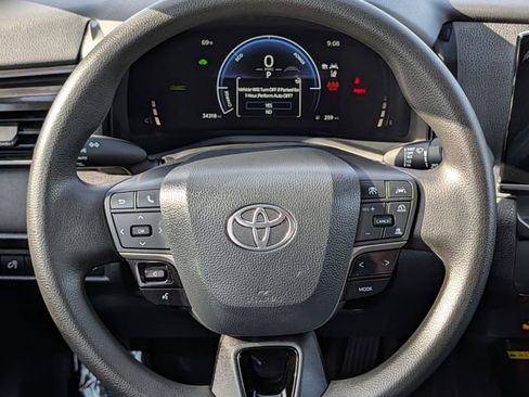 Used 2025 Toyota Camry LE FWD image 13