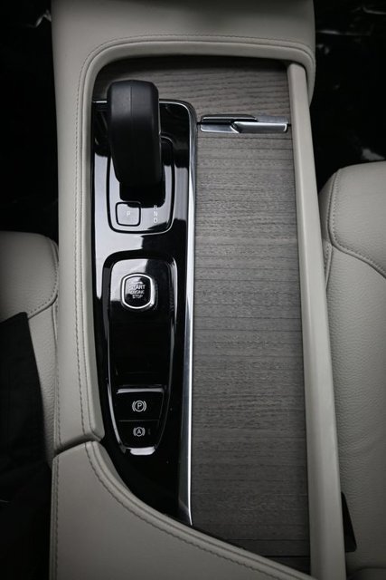 Used 2023 Volvo S90 B6 Plus w/ Protection Package AWD/4WD image 11