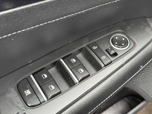 Used 2022 Kia Forte GT-Line image 12