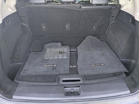 Used 2021 Nissan Rogue SL AWD/4WD image 6