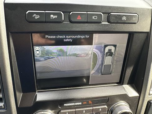 Used 2018 Ford F150 Raptor w/ Equipment Group 802A Luxury image 38