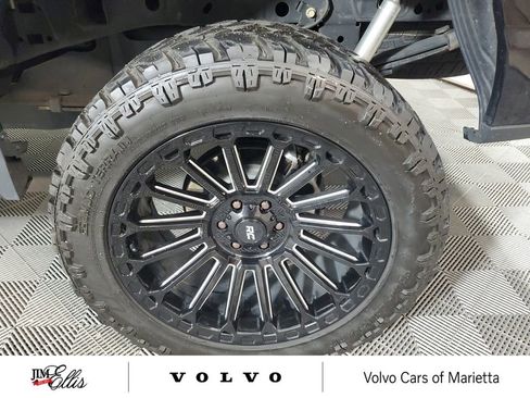 Used 2022 Ford F150 Lariat w/ Equipment Group 502A High AWD/4WD image 14