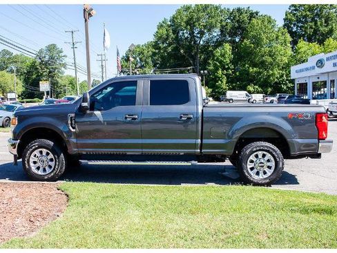 Certified 2020 Ford F250 XL w/ STX Appearance Package AWD/4WD image 3