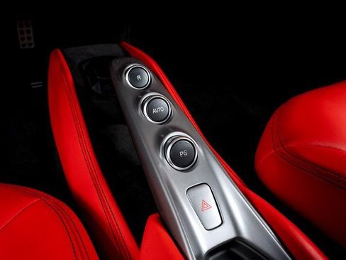 Used 2021 Ferrari F8 Tributo image 46