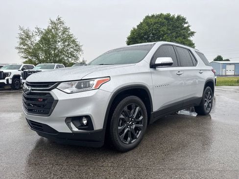 Used 2020 Chevrolet Traverse RS w/ LPO, Floor Liner Package AWD/4WD image 2