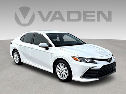 Used 2022 Toyota Camry LE