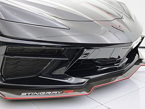 Used 2020 Chevrolet Corvette Stingray Premium Cpe w/ 3LT Preferred Equipment Group RWD image 23