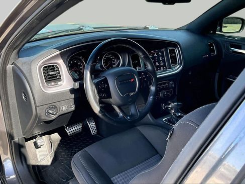 Used 2020 Dodge Charger Scat Pack RWD image 16