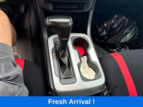 Used 2020 Chevrolet Colorado LT AWD/4WD image 7