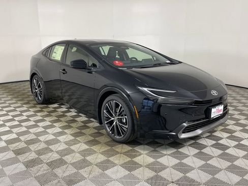 New 2026 Toyota Prius XLE image 7