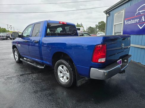 Used 2017 RAM 1500 ST w/ SXT Appearance Group image 3