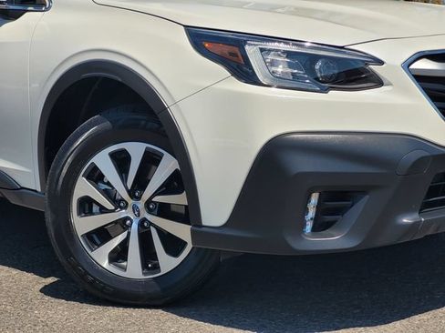 Used 2021 Subaru Outback Premium w/ Popular Package #1 AWD/4WD image 4