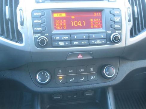 Used 2015 Kia Sportage LX image 20