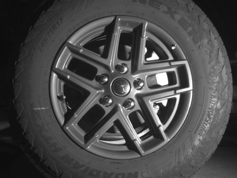 Used 2025 Jeep Wrangler Unlimited Sport AWD/4WD image 12