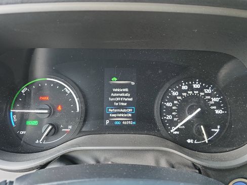 Used 2021 Toyota Sienna XLE image 18