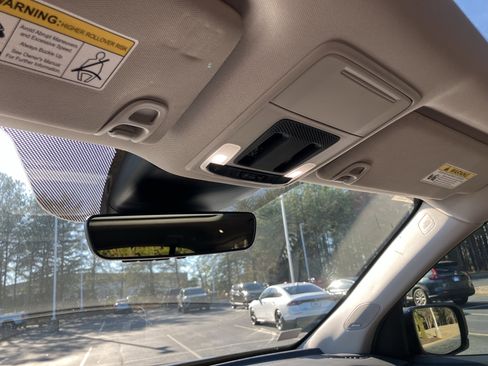 Certified 2025 Honda Pilot Elite image 29