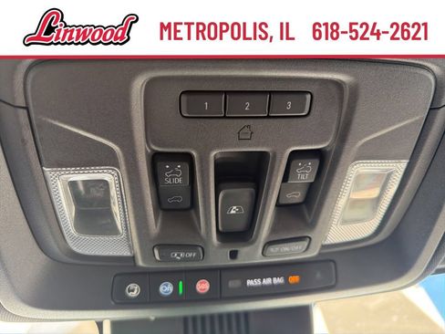 Used 2024 GMC Sierra 2500 AT4 w/ AT4 Premium Plus Package AWD/4WD image 38