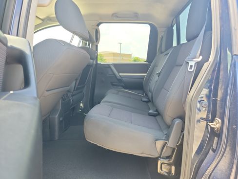 Used 2012 Nissan Titan SV w/ SV Value Truck Pkg AWD/4WD image 8