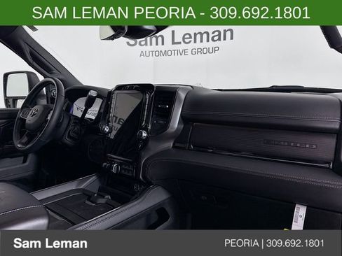 Used 2024 RAM 3500 Limited image 30