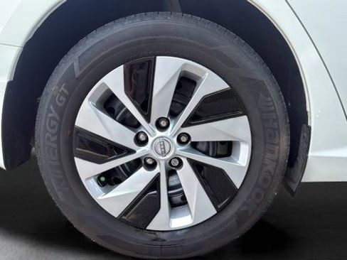 Certified 2025 Nissan Altima 2.5 S FWD image 21