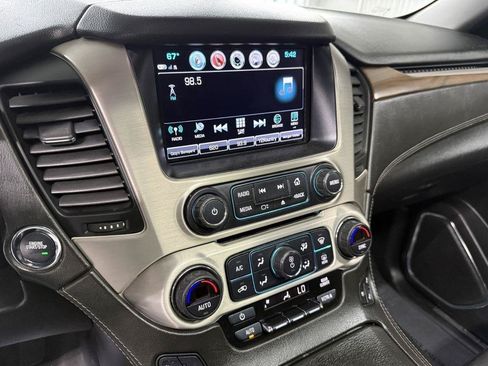 Used 2020 GMC Yukon XL Denali w/ Open Road Package AWD/4WD image 24