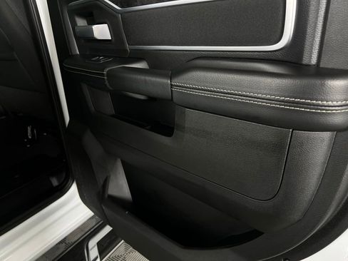 Used 2024 RAM 2500 Big Horn w/ Bed Utility Group image 28