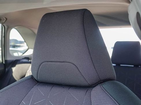 Used 2023 Toyota RAV4 XLE image 21