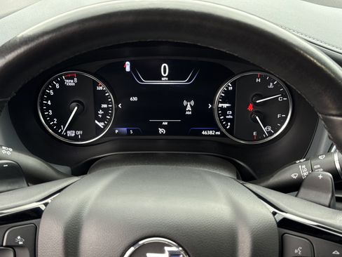 Used 2024 Buick Enclave Premium image 19