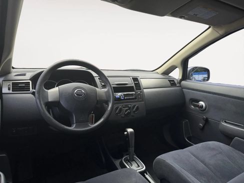 Used 2008 Nissan Versa 1.8 S FWD image 12