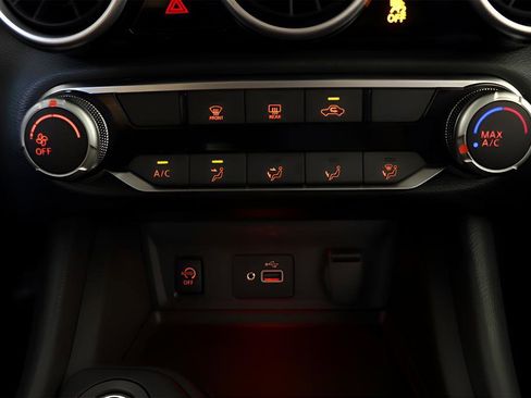 Used 2024 Nissan Sentra S w/ Lighting Package image 41