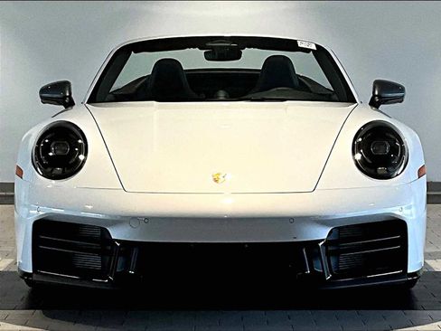 New 2026 Porsche 911 Carrera T image 10