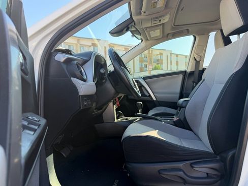 Used 2017 Toyota RAV4 XLE w/ Plus Special Value Package FWD image 16