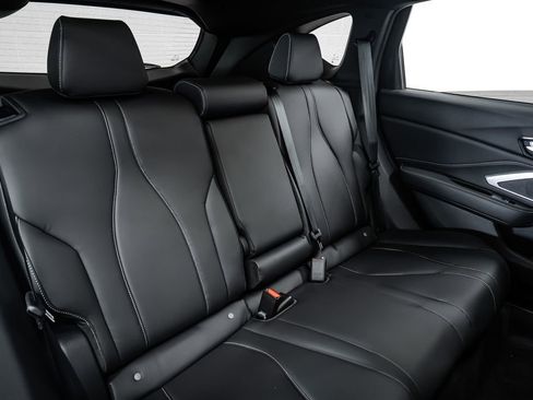 New 2026 Acura RDX SH-AWD image 33