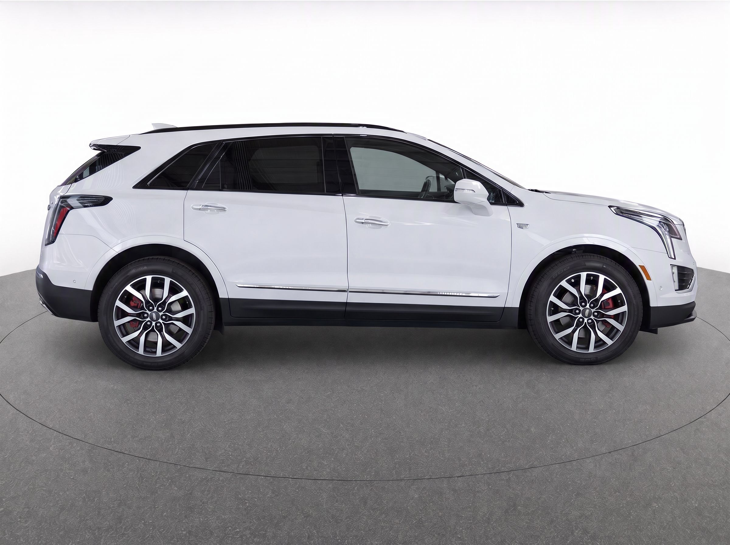 Used 2023 Cadillac XT5 Sportv w/ Platinum Package AWD/4WD image 8