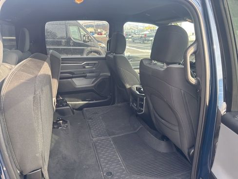 Used 2023 RAM 1500 Big Horn image 40