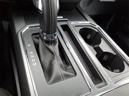 Certified 2018 Ford F150 XLT w/ Equipment Group 301A Mid image 21