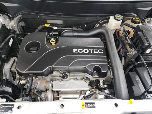 Used 2020 Chevrolet Equinox LT image 40