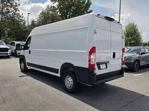 Used 2023 RAM ProMaster 2500 FWD image 6