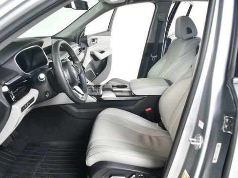 Used 2024 Acura MDX FWD w/ Technology Package image 27