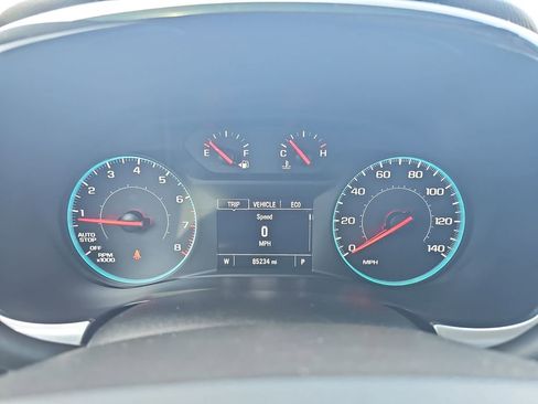 Used 2020 Chevrolet Traverse LS FWD image 30