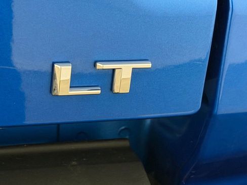 Certified 2024 Chevrolet Colorado LT w/ LT Convenience Package III AWD/4WD image 19