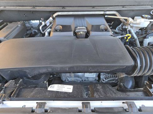 Certified 2024 GMC Canyon Denali image 29