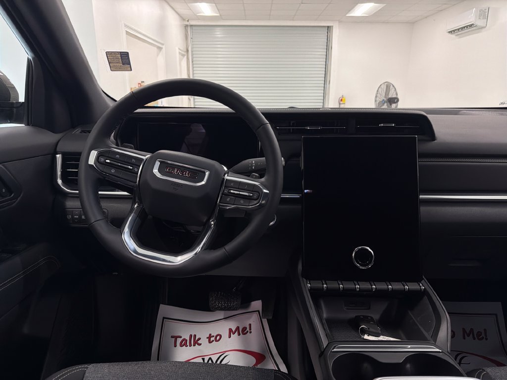 New 2027 GMC Terrain Elevation w/ Black Edition FWD image 12