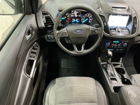 Used 2017 Ford Escape Titanium FWD image 12