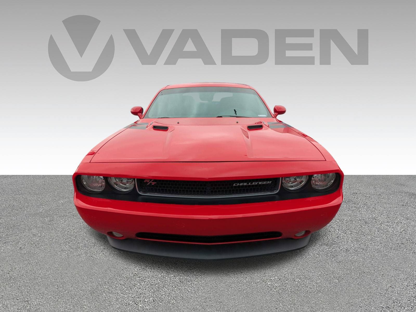 Used 2013 Dodge Challenger R/T RWD image 25
