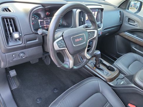 Used 2017 GMC Canyon Denali RWD image 16