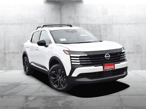 New 2026 Nissan Kicks SR w/ SR Premium Package image 2