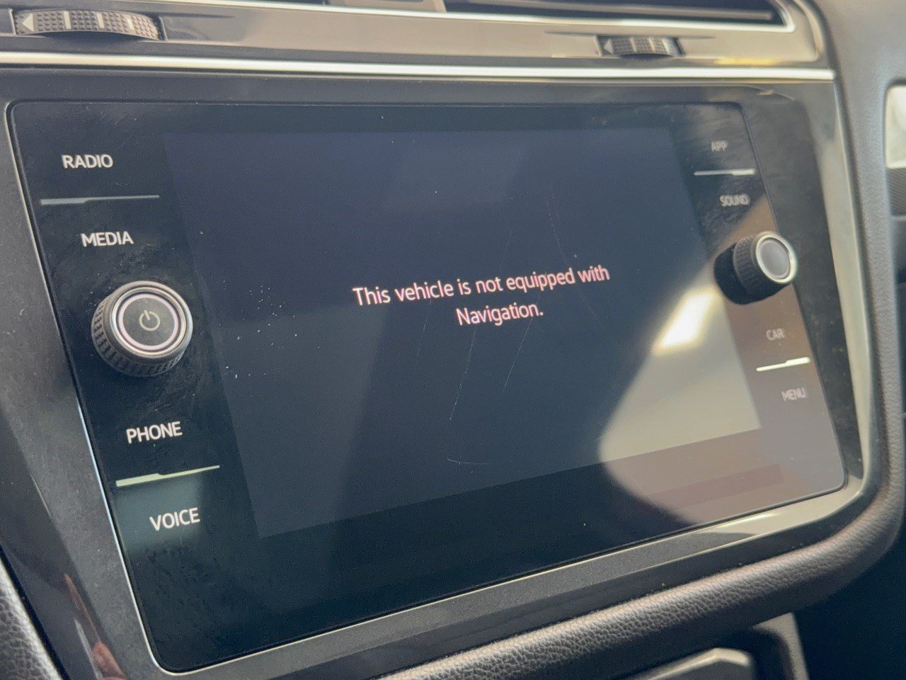 Certified 2024 Volkswagen Tiguan SE R-Line FWD image 23